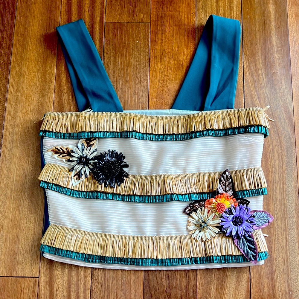 Super cute crop top